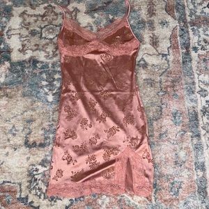 Motel Rocks Size Small Rose Mini Dress